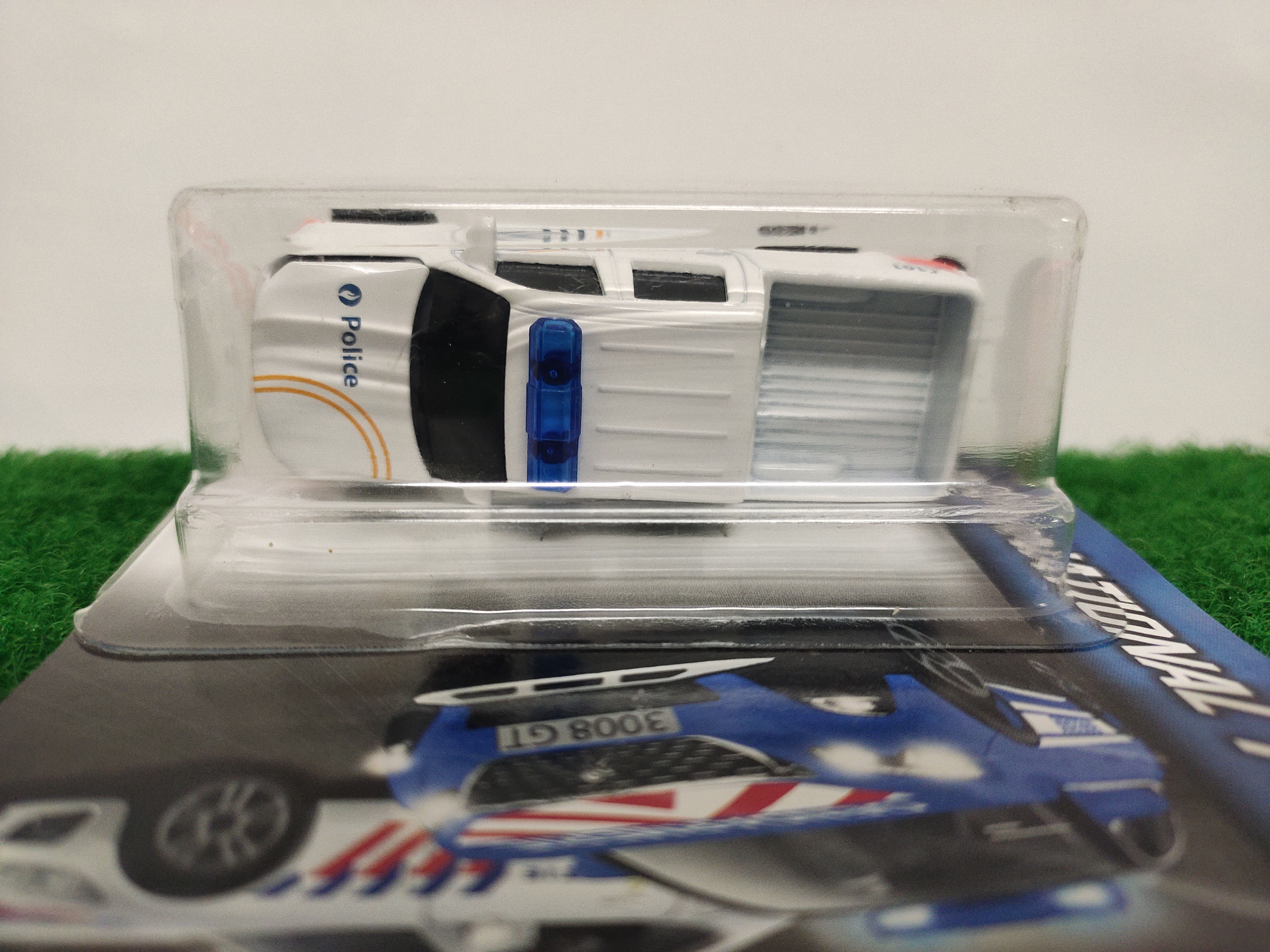 Majorette International Police Series กะบะขาว