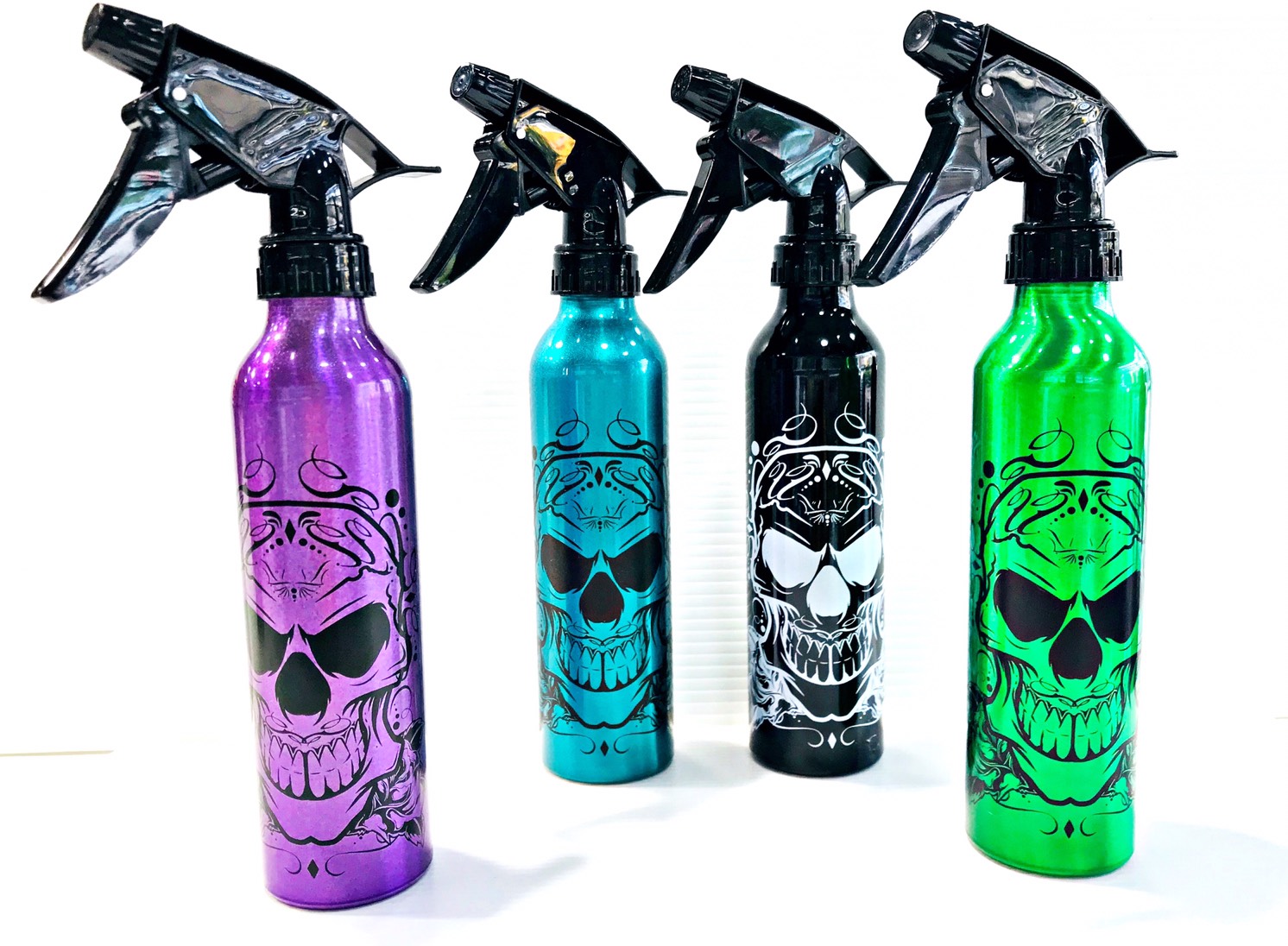 AVA ขวดฉีดมีลาย AVA Skull Tattoo Bottle