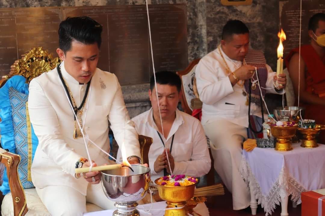 เหรียญเจริญ มงคลมหาเศรษฐี อาจารย์เชียง(พร้อมส่ง)