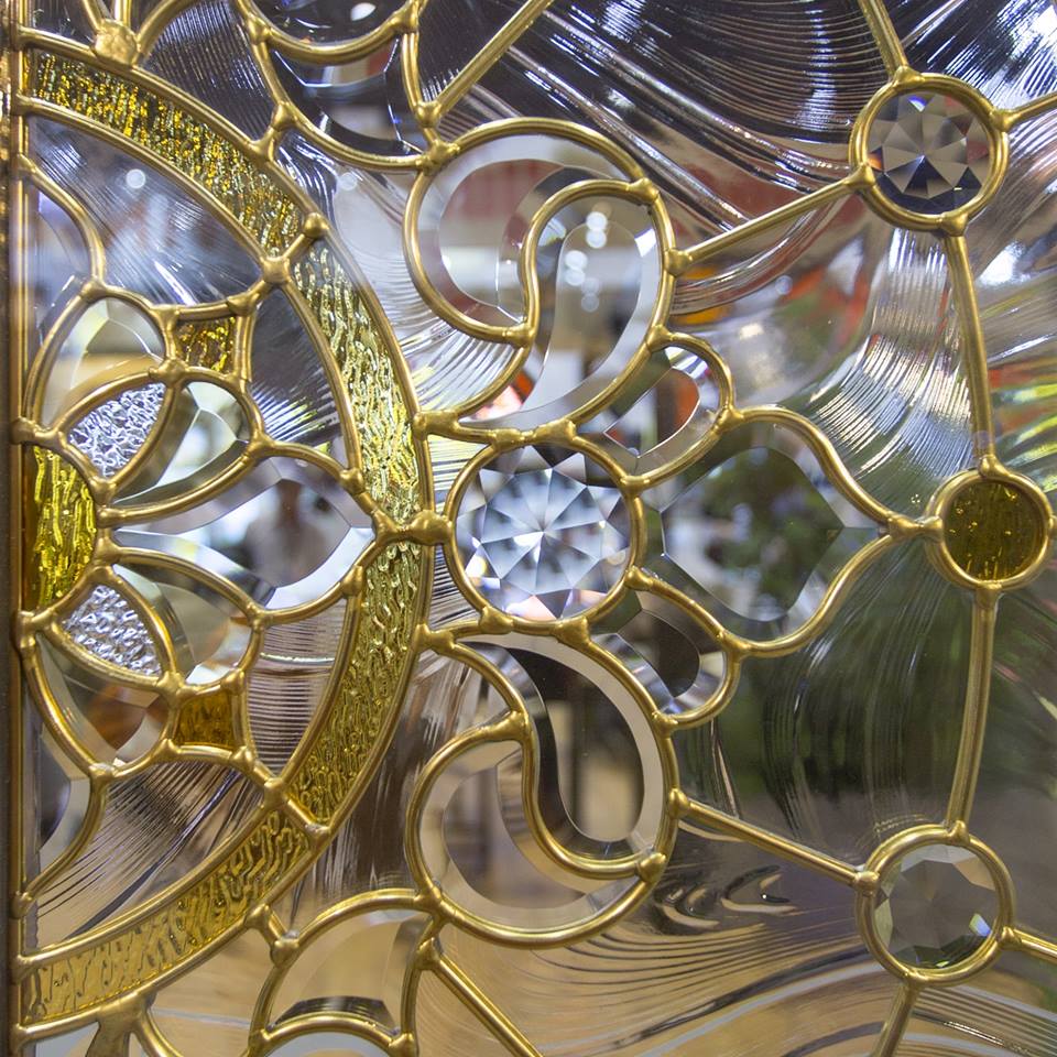 ประตูไม้สักกระจกนิรภัยบานเลื่อนบานประตูไม้สักปิด เปิด