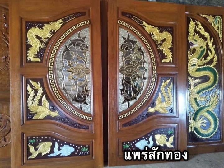 ประตูไม้สักกระจกนิรภัยบานคู่