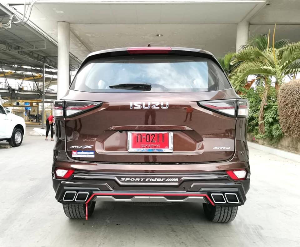 ชุดแต่ง MU-X 2021