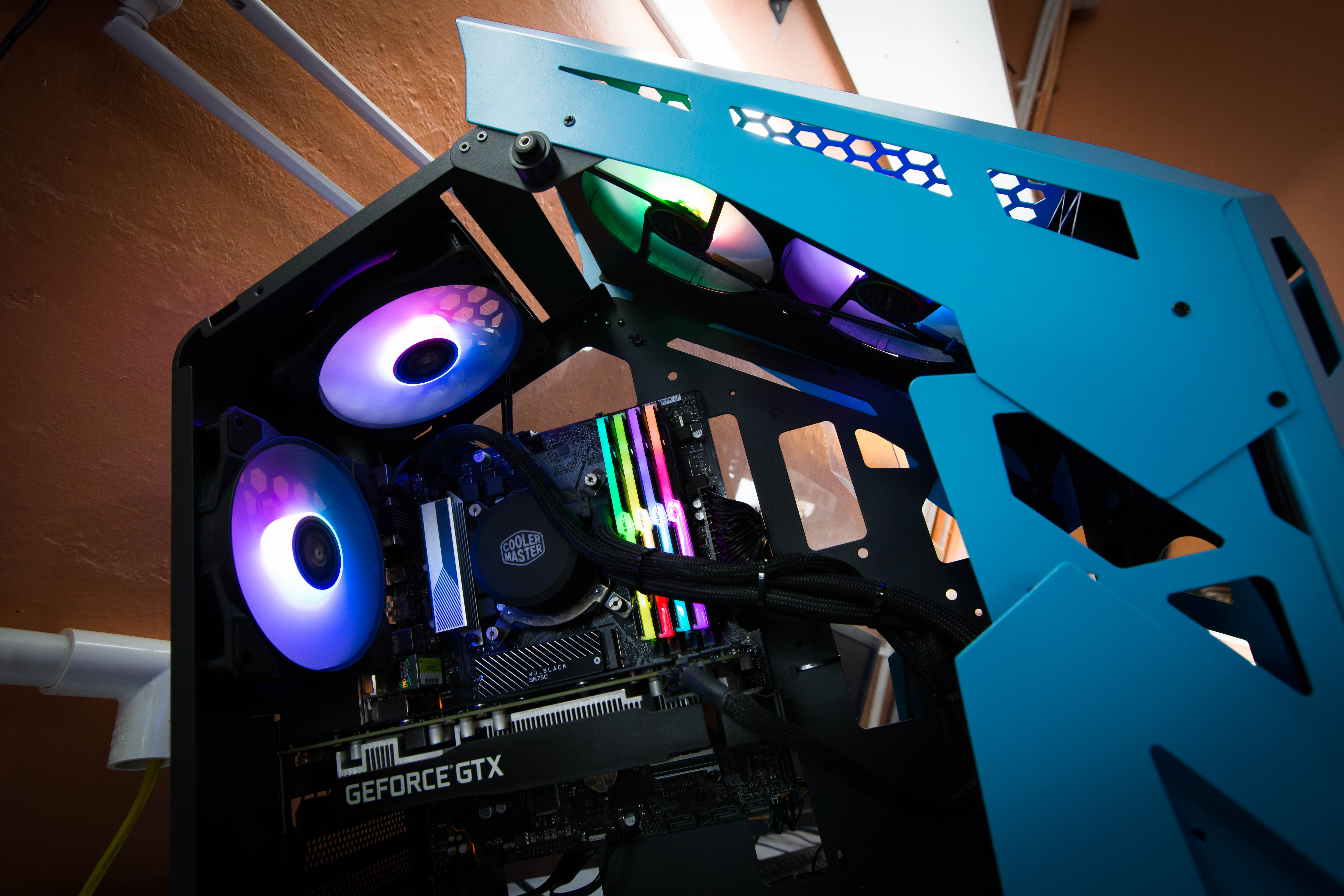 PC สเปคแรง เล่นเกมส์ ทำงาน ประสิทธิภาพเยี่ยม