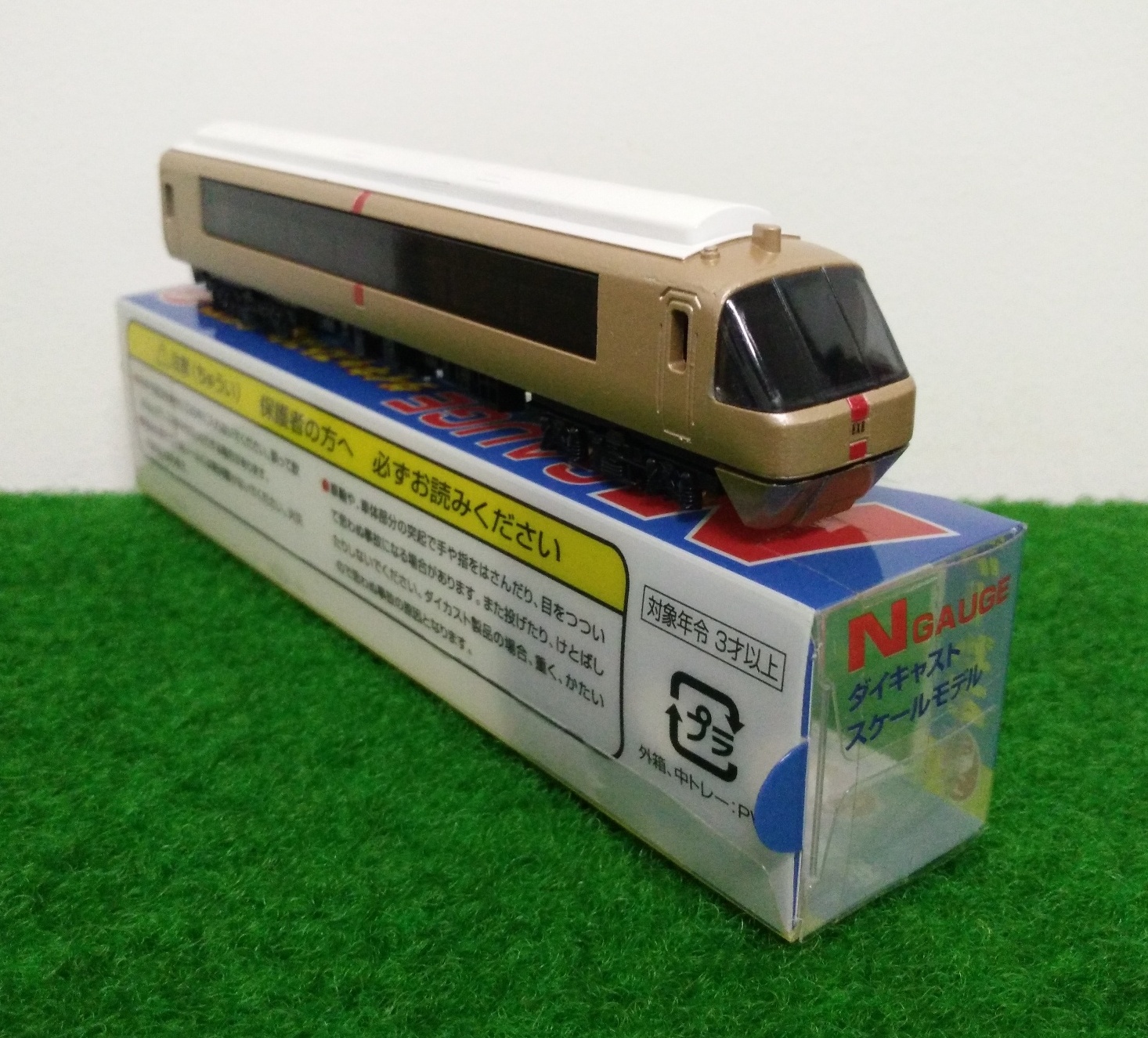 รถไฟ แบบที่ 1 (N Gague) ผลิตประเทศญี่ปุ่น