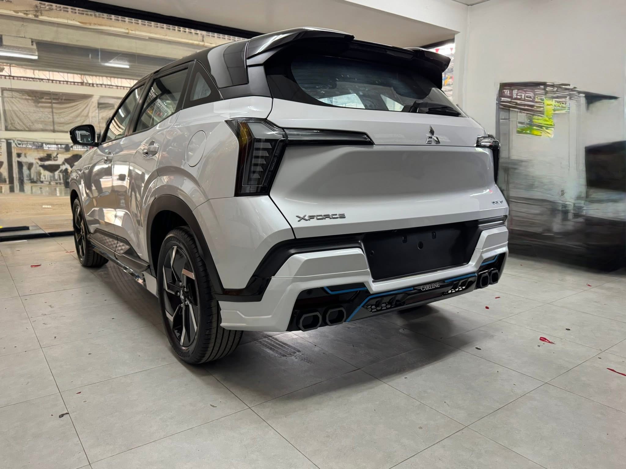 ชุดแต่งรอบคัน Mitsubishi- Xforce CArline