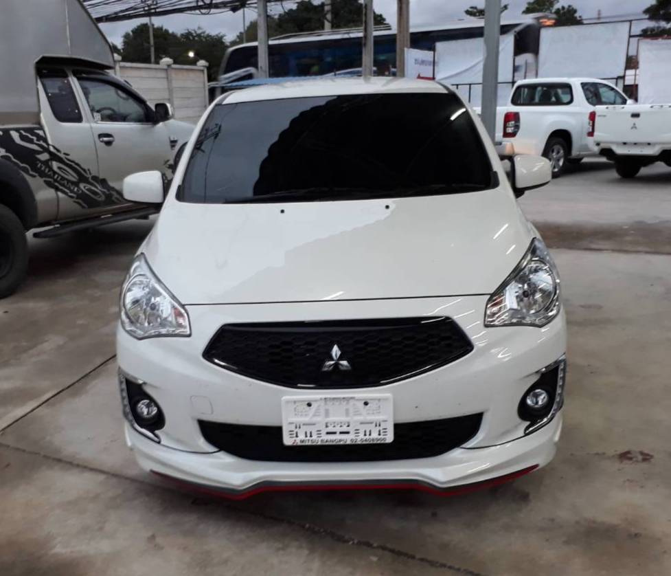 ชุดแต่ง Attrage 2019