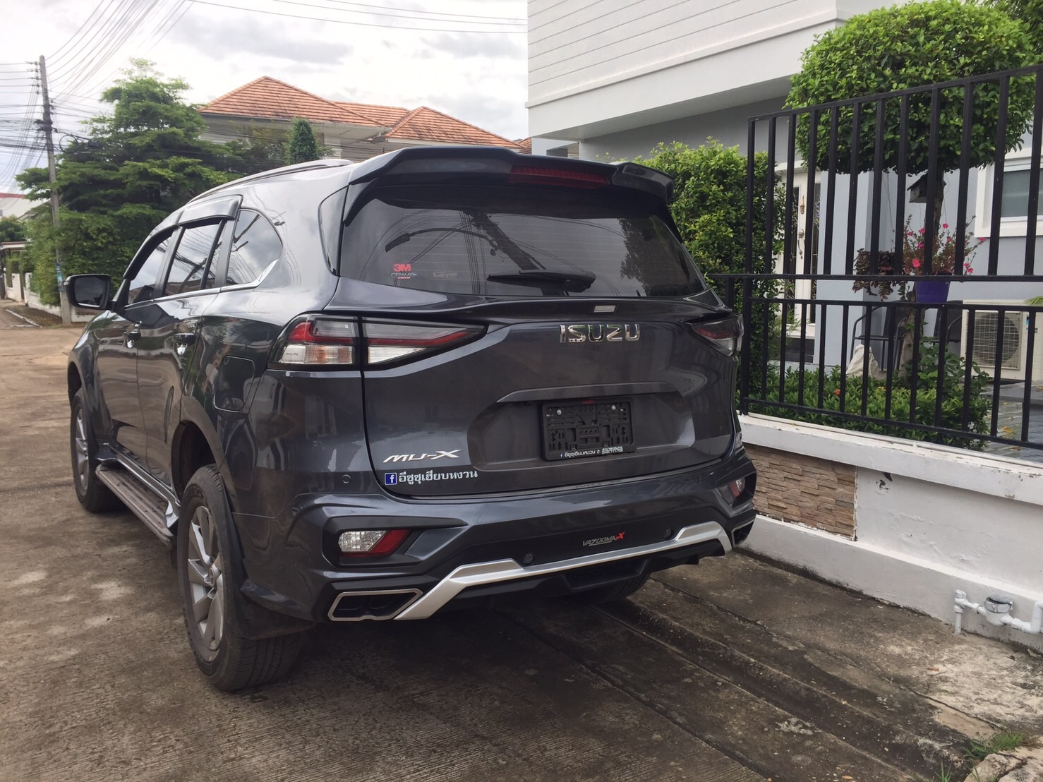 ชุดแต่ง MU-X 2020 - 2022 Vazooma-X