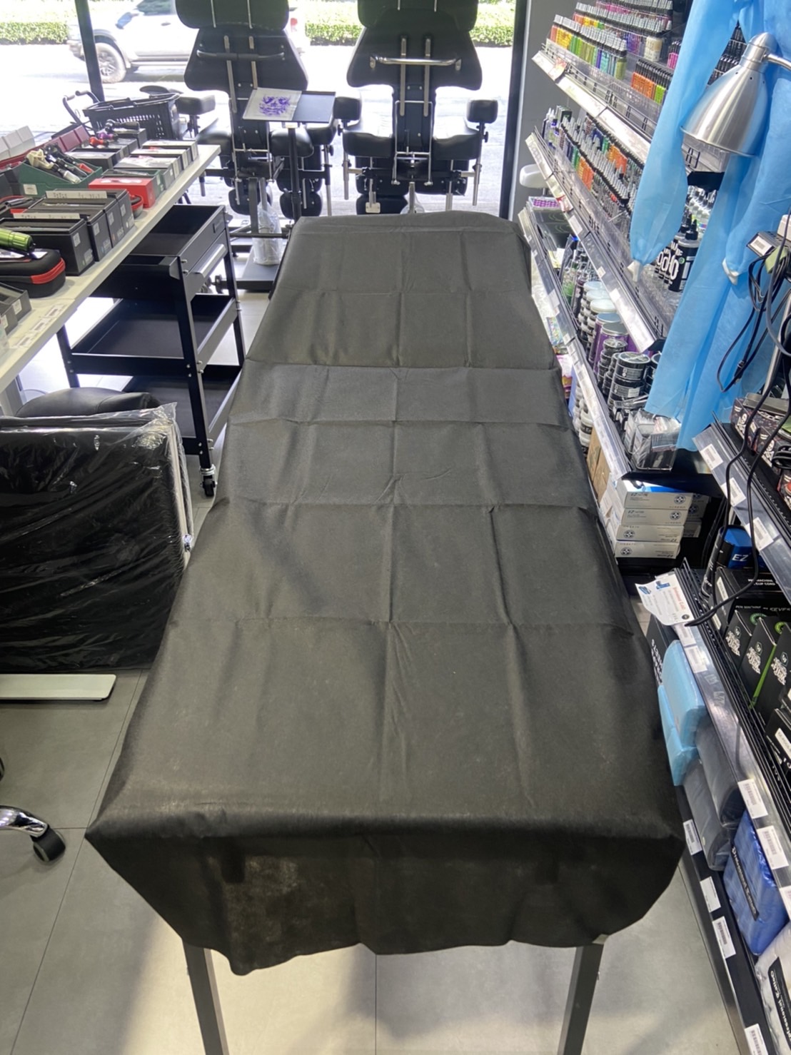 พลาสติกคลุมเตียง ELITE สีดำ 1 ชิ้น79฿ พลาสติกคลุมเตียง ELITE Plastic Tattoo Bedspread สีดำ 1 ชิ้น79฿ แบบใช้แล้วทิ้ง