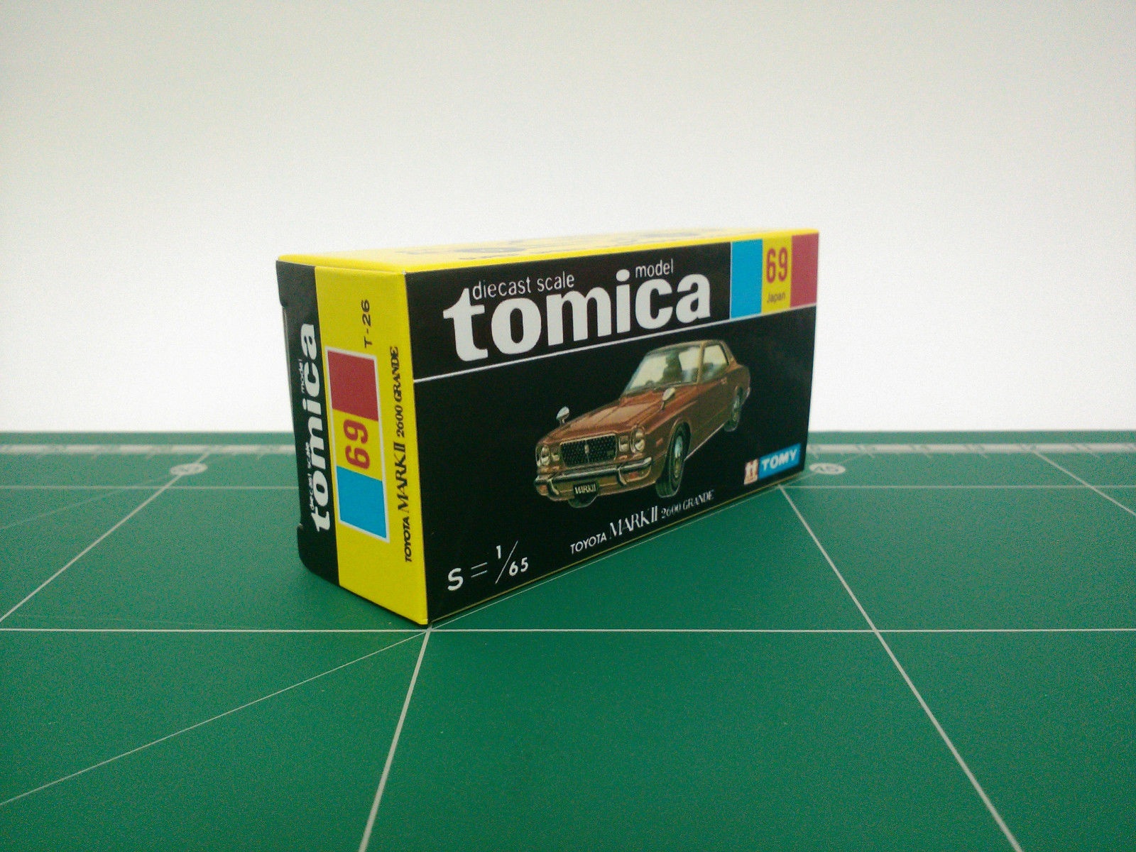 กล่องพิมพ์ Reproduction Box สำหรับ Tomica Black Box No.69 Toyota Mark II 2600 Grande (กล่องเปล่า, ไม่มีรถ)