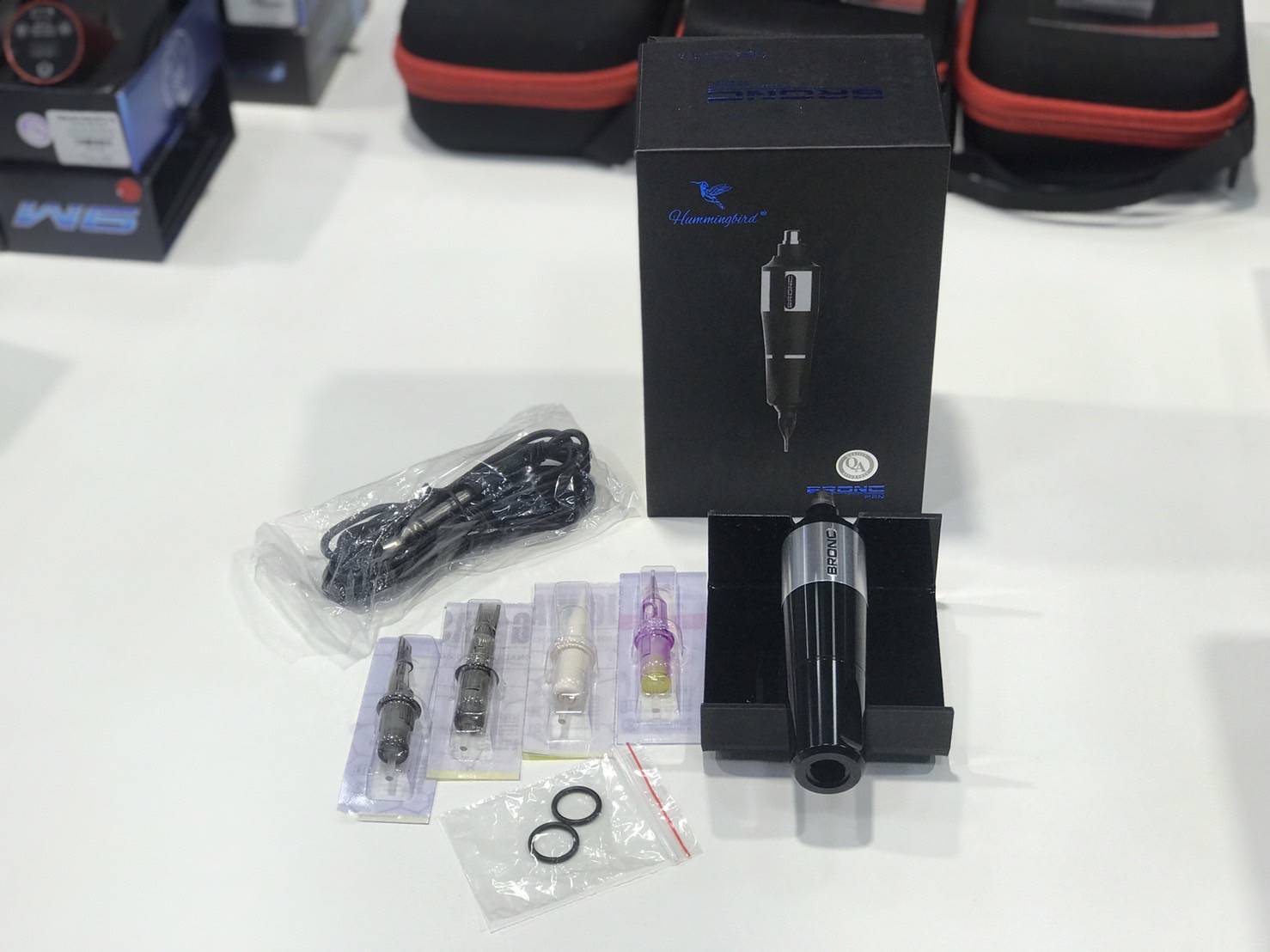 ชุดพิเศษ Bronc V2RTM PEN ชุดพิเศษเครื่องสักปากกา Bronc V2RTM PEN Cartridge Tattoo Machine