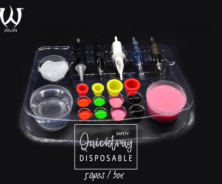 Quicktray safetyถาดเอนกประสงค์สำหรับงานสัก Quicktray safetyถาดเอนกประสงค์สำหรับงานสัก ถาดใส่สี เข็ม แก้วน้ำแบบใช้แล้วทิ้ง สีใส