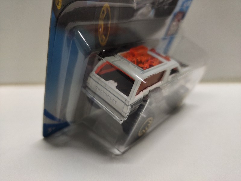 Hot Wheels HW Sports: Chevy Blazer 4x4 # 6/10