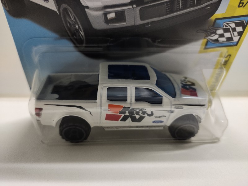Hot Wheels HW Speed Graphics: '15 Ford F-150 # 6/10