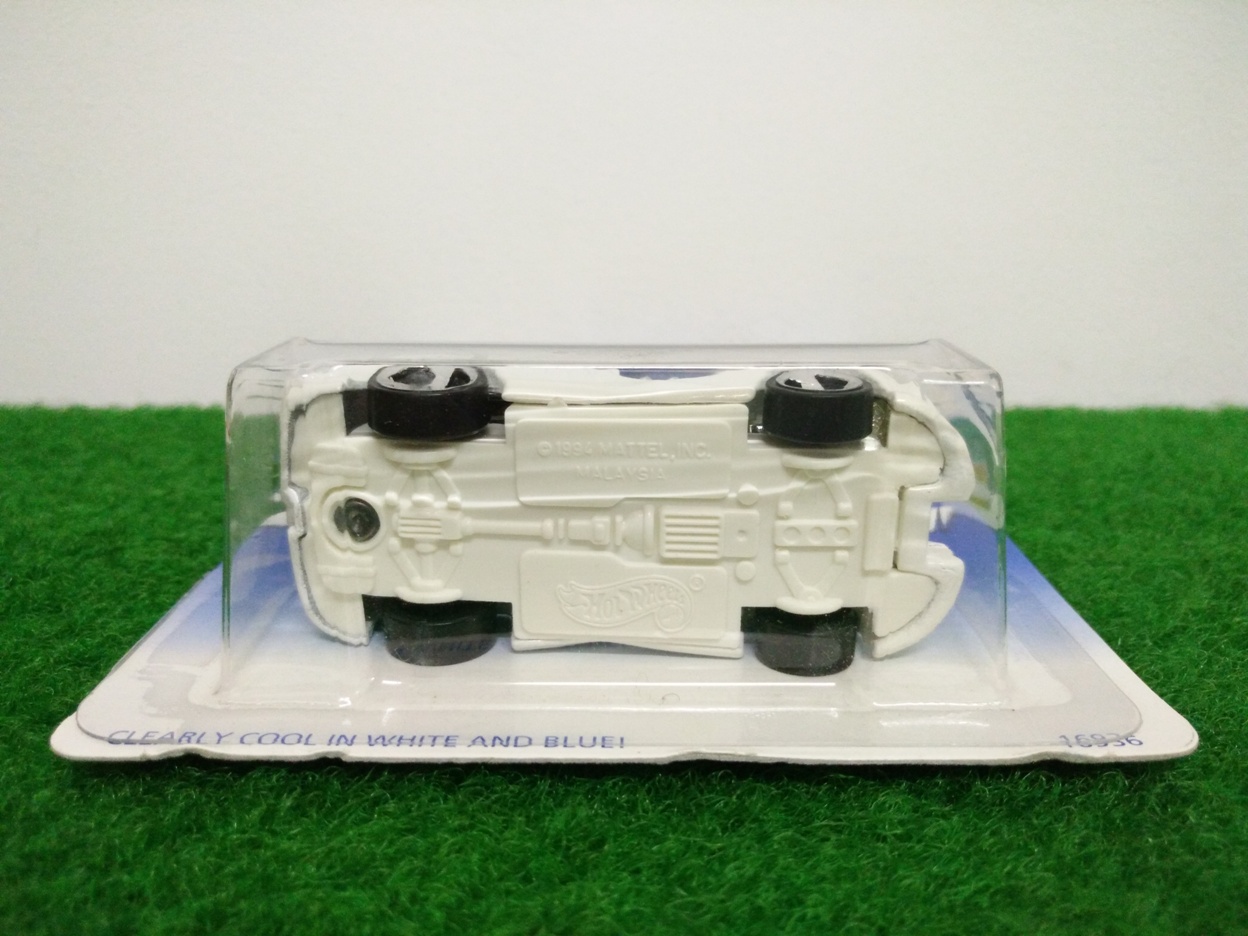 Hot Wheels Splittin' Image II; White Ice Series #3 of 4