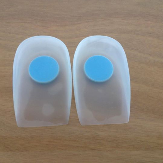 แผ่นซิลิโคนรองส้นเท้า-รองช้ำ SILICON HEEL CUSHION ไซส์ M L