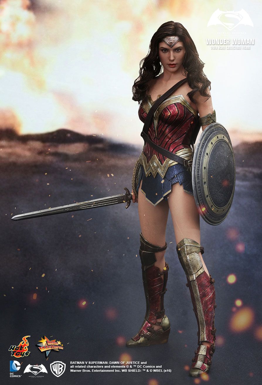 Batman V Superman : Dawn of Justice - Wonder Woman 1/6TH Scale [ของแท้]