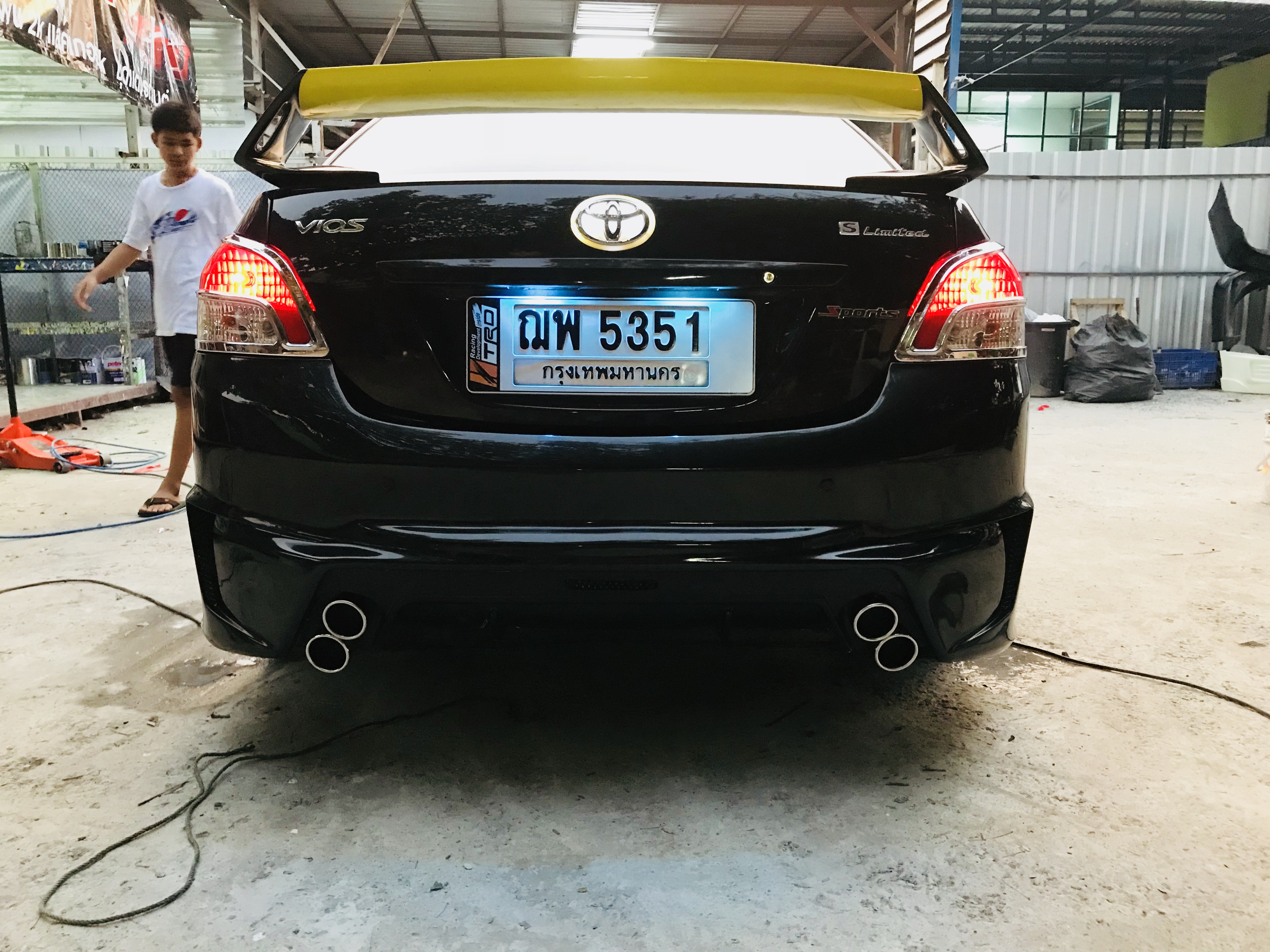 ชุดแต่งรอบคันVios 2008-2012 ทรงไคเมร่า(Khaimaira)