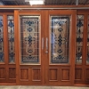 ประตูไม้สักกระจกนิรภัยบานคู่