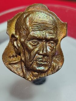 เหรียญหล่อหลวงปู่หมุน รุ่นลายมือมหาเศรษฐี ไม่มีห่วง เลข941