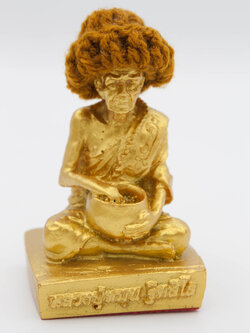 พระบูชา หลวงปู่หมุน ขนาด 1.5 นิ้ว รุ่นชนะมาร 2559 เนื้อแร่เหล็กน้ำพี้ ทาทอง