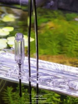 ที่แขวนอุปกรณ์อะคริลิค แบบแขวนข้างตู้