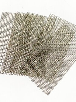 ตะแกรงพันมอสขนาด 5*10 cm