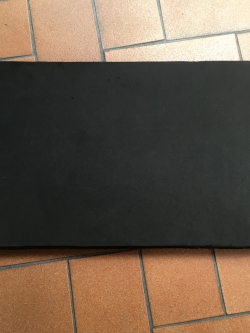 โฟมยางดำรองตู้ปลา 24x15 นิ้ว หนา 10 mm