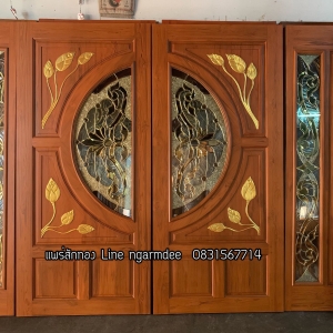 ประตูไม้สักกระจกนิรภัย